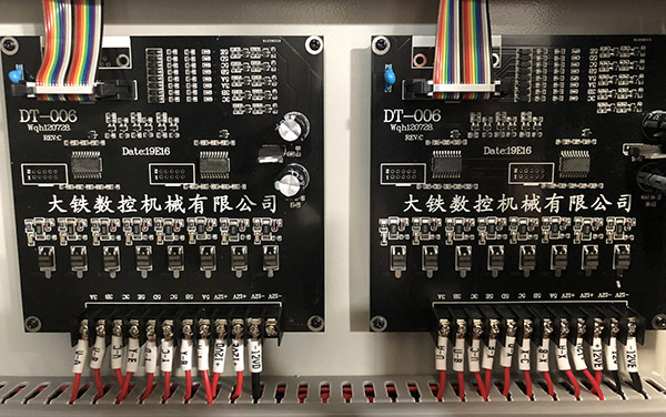 線切割電機控制板